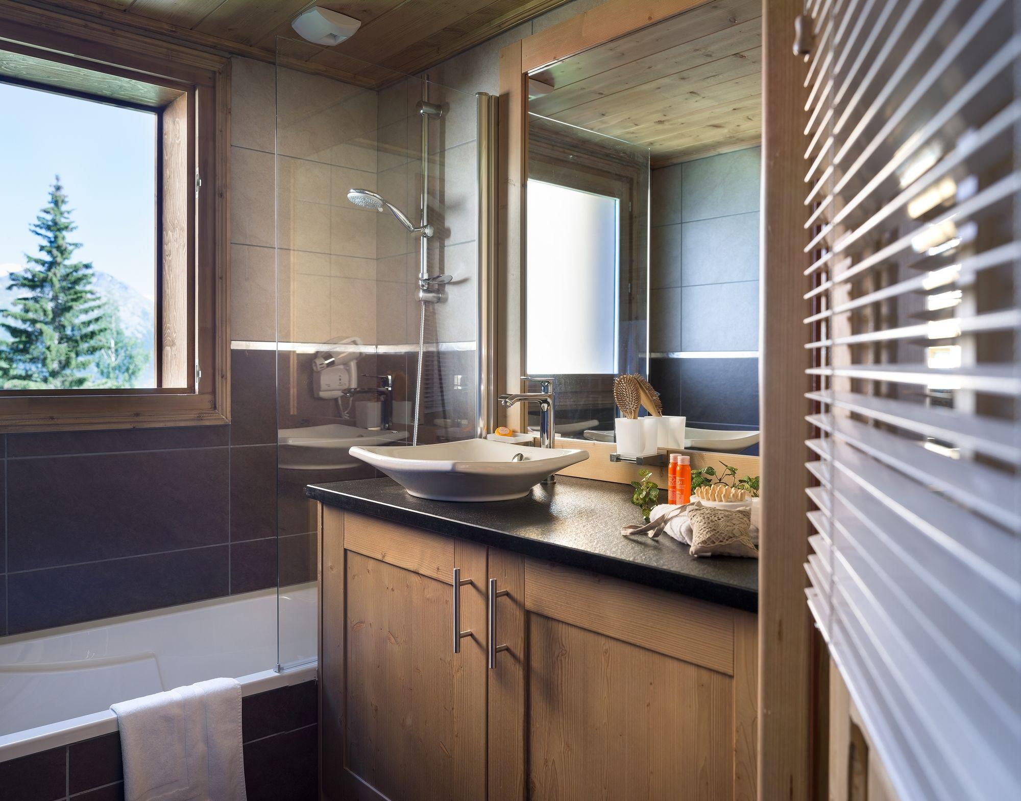 Cgh Residence Boutique Les Chalets De Layssia サモエンヌ エクステリア 写真