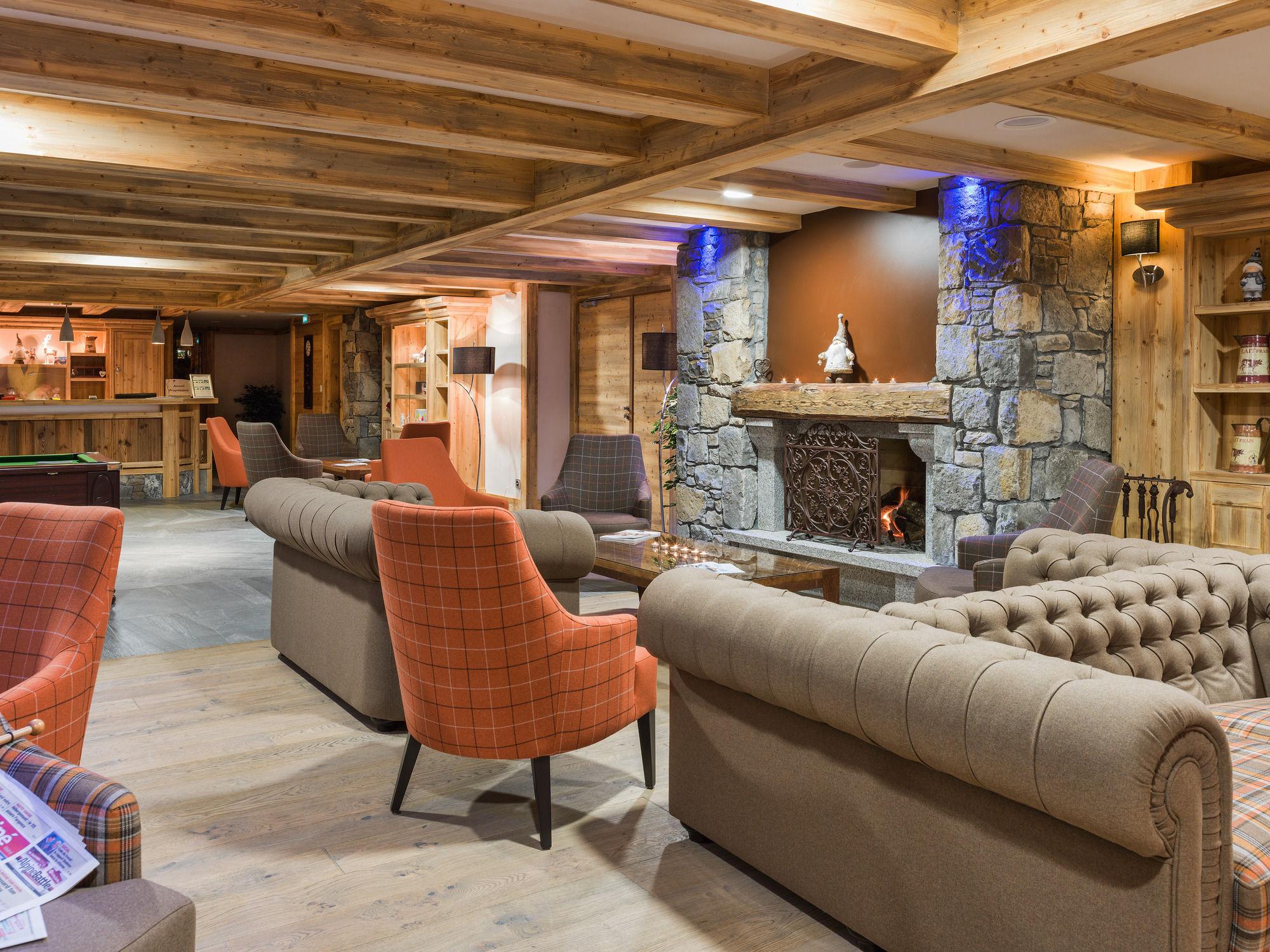 Cgh Residence Boutique Les Chalets De Layssia サモエンヌ エクステリア 写真